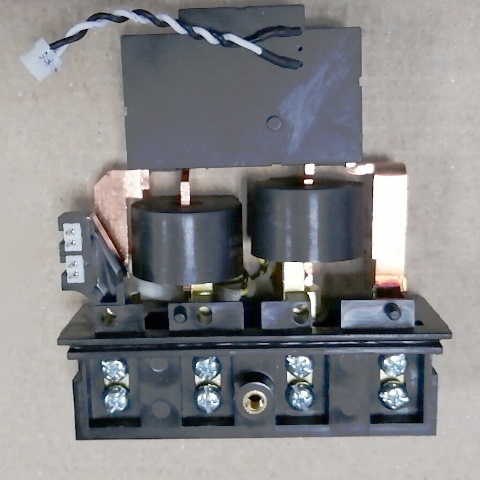 磁保持繼電器：ZK10-80